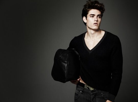 90’er-nostalgi: Hvorfor crop tops og chokers er kommet for at blive